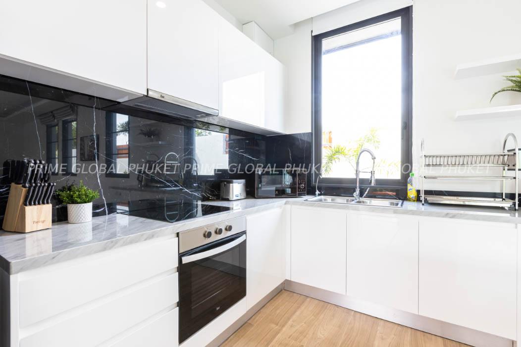 - Sq.m Villa for Rent and Sale in Bangtao