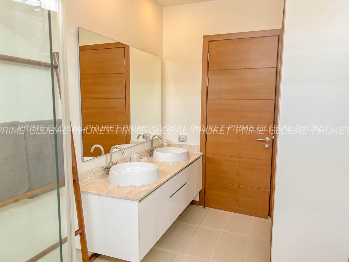 1 Sq.m Villa for Rent in Rawai