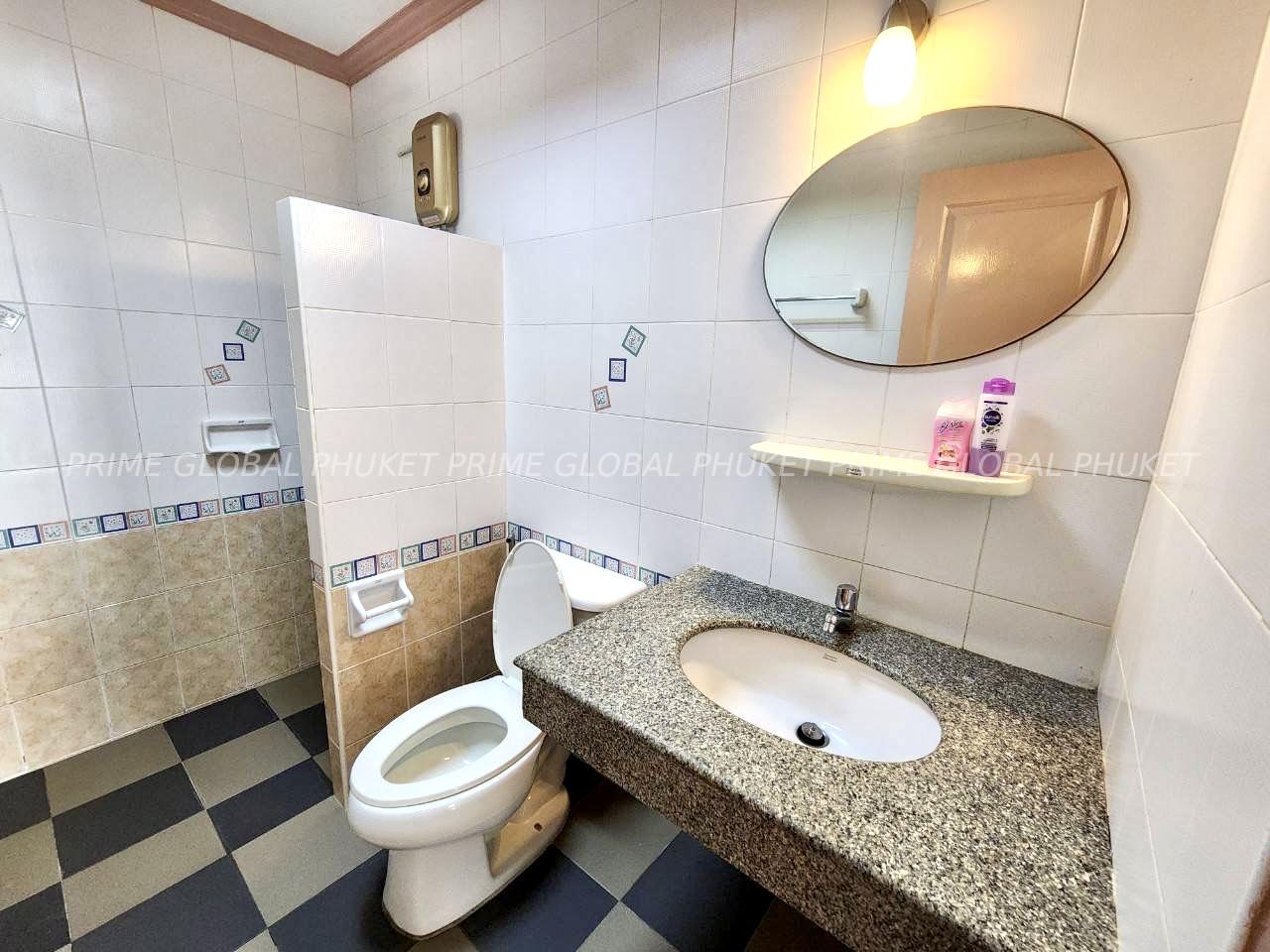 3 Bedroom 2 Bathroom  House Rent in Chalong