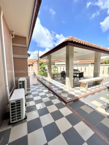 3 Bedroom 2 Bathroom  House Rent in Chalong