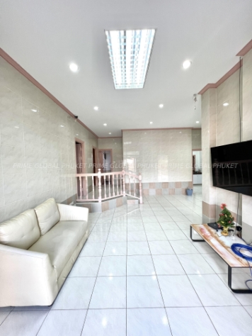3 Bedroom 2 Bathroom  House Rent in Chalong
