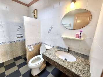 3 Bedroom 2 Bathroom  House Rent in Chalong