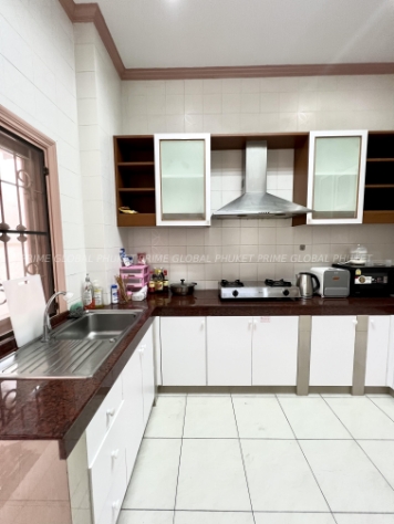 3 Bedroom 2 Bathroom  House Rent in Chalong