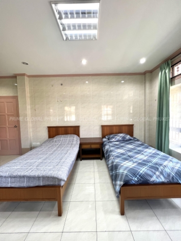 3 Bedroom 2 Bathroom  House Rent in Chalong