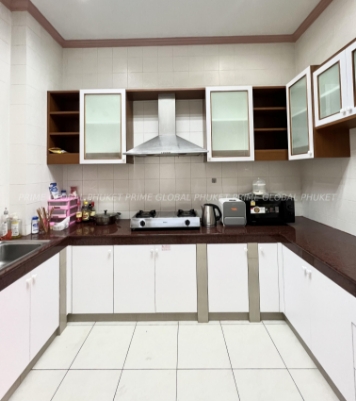 3 Bedroom 2 Bathroom  House Rent in Chalong