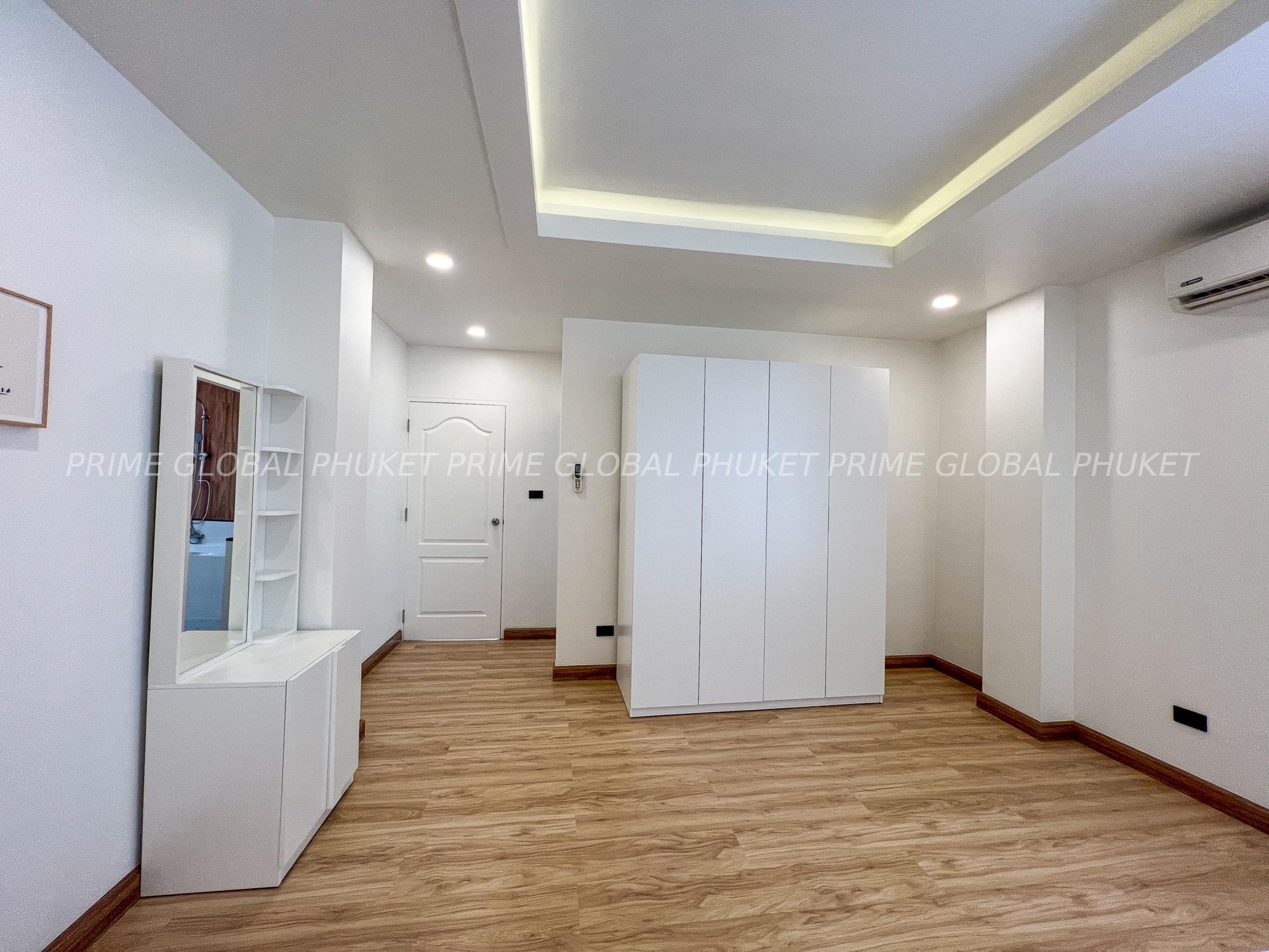 Condominium for Sale in Patong