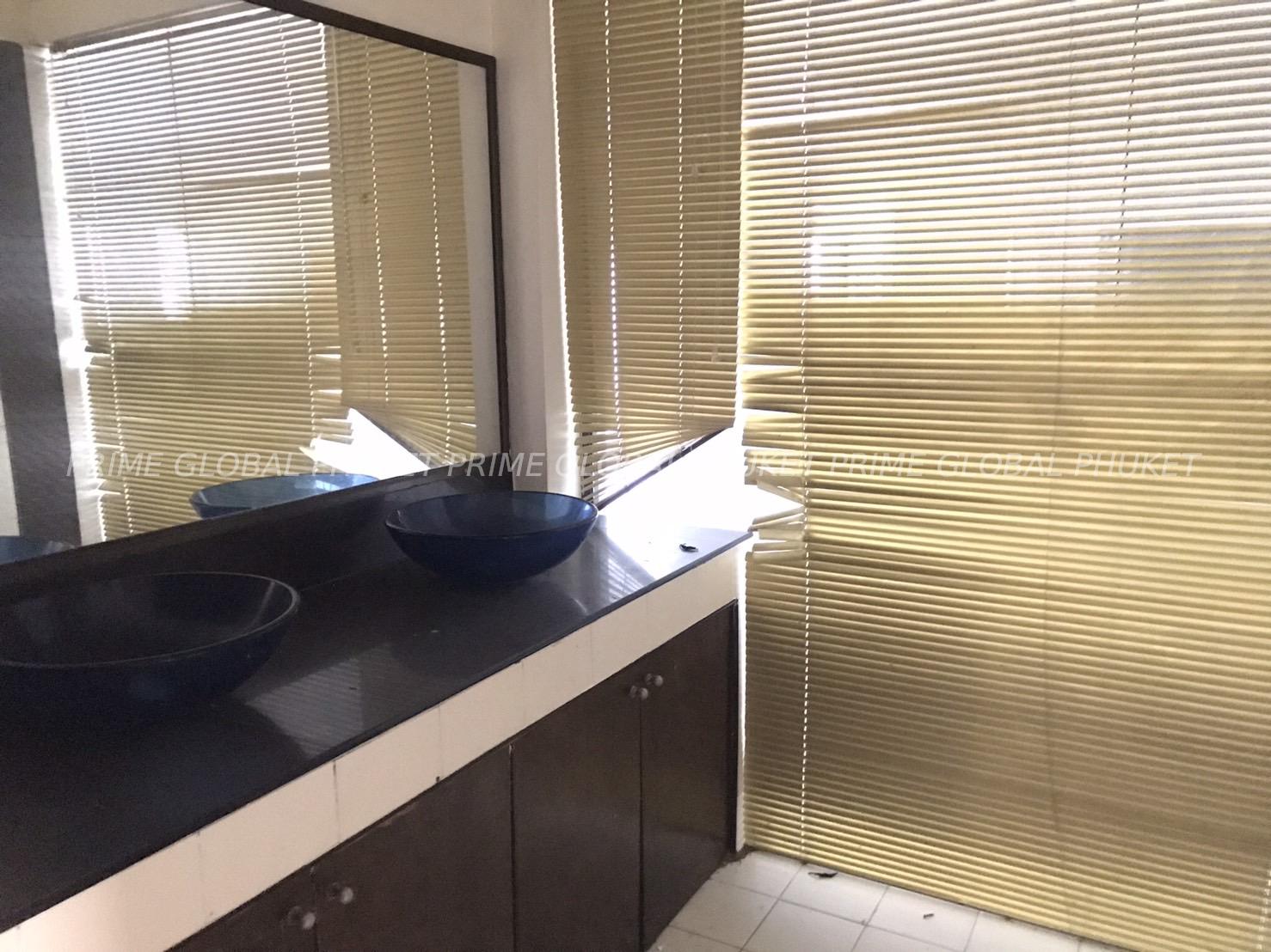 - Sq.w Commercial Building Plots for Rent in Kathu