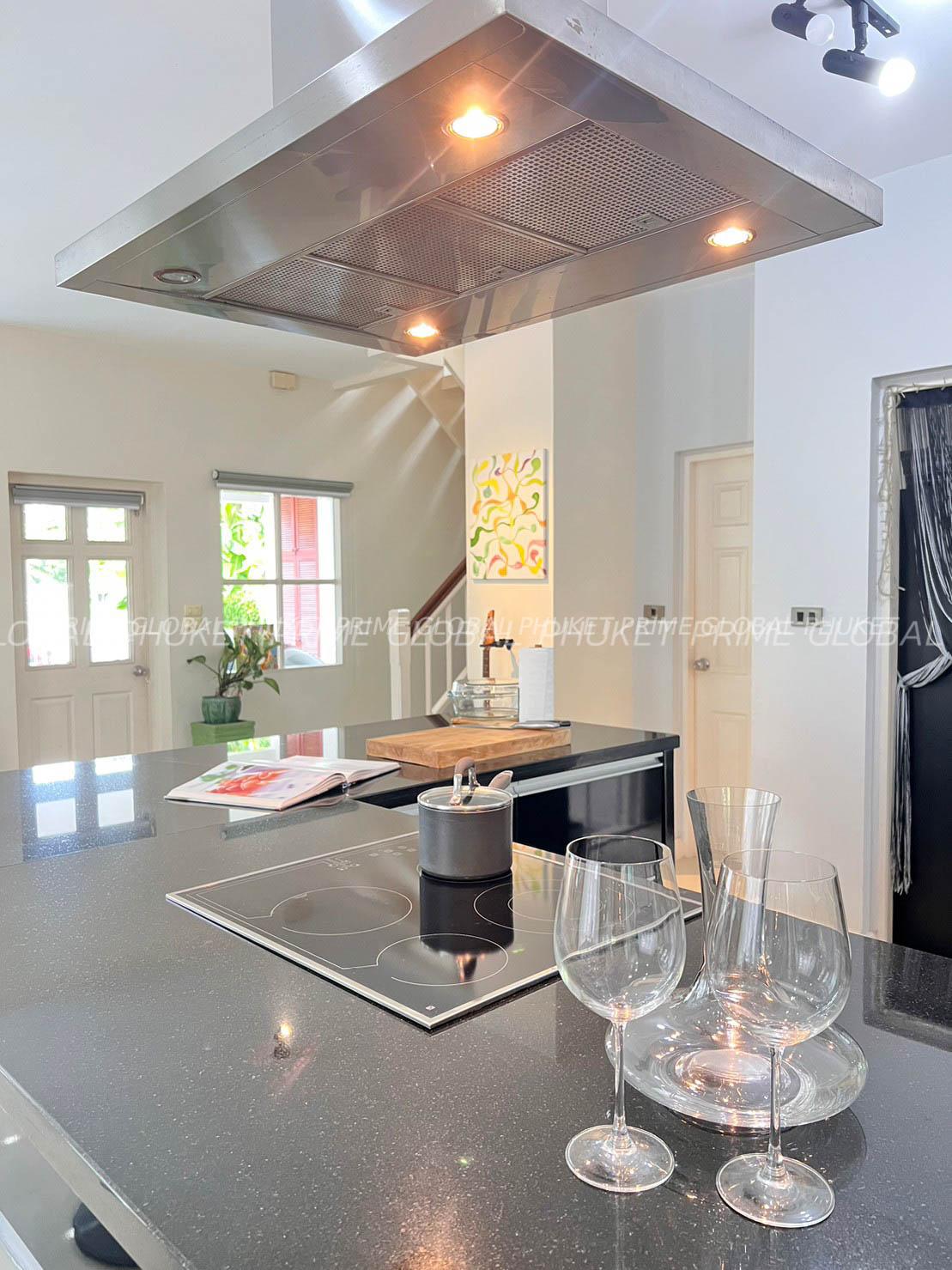   Villa Plots for Rent in Chalong