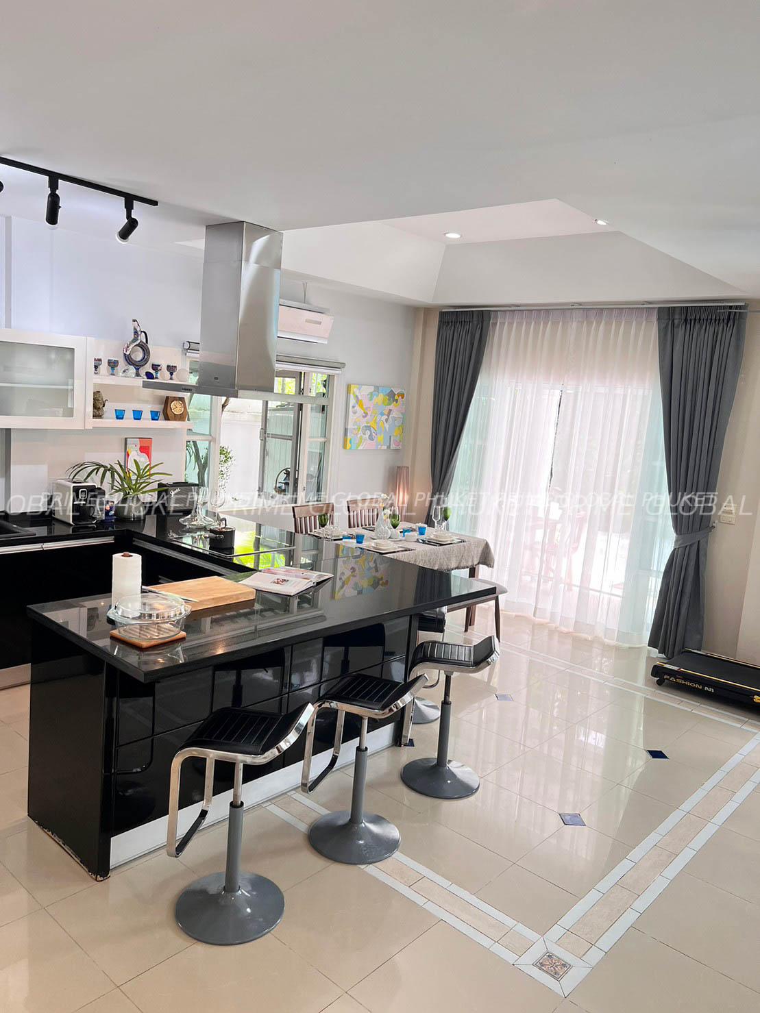   Villa Plots for Rent in Chalong