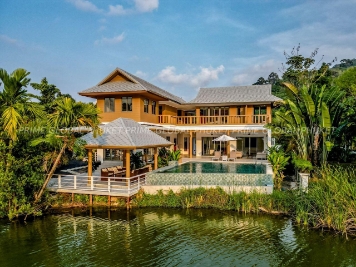 650 Sq.m Villa for Rent and Sale in Naithon