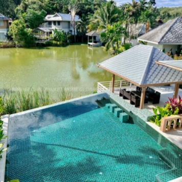 650 Sq.m Villa for Rent and Sale in Naithon
