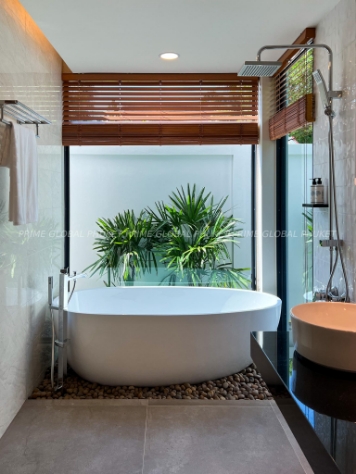 285 Sq.m Villa Plots for Sale in Bangtao