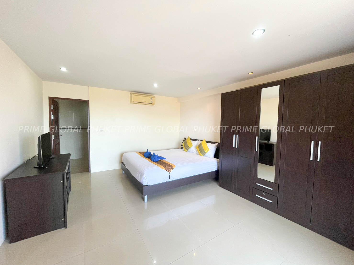 130 Sq.m Condominium for Rent and Sale in Naiharn