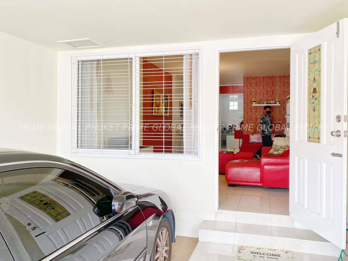 160 Sq.m Hotel for Sale in Naka