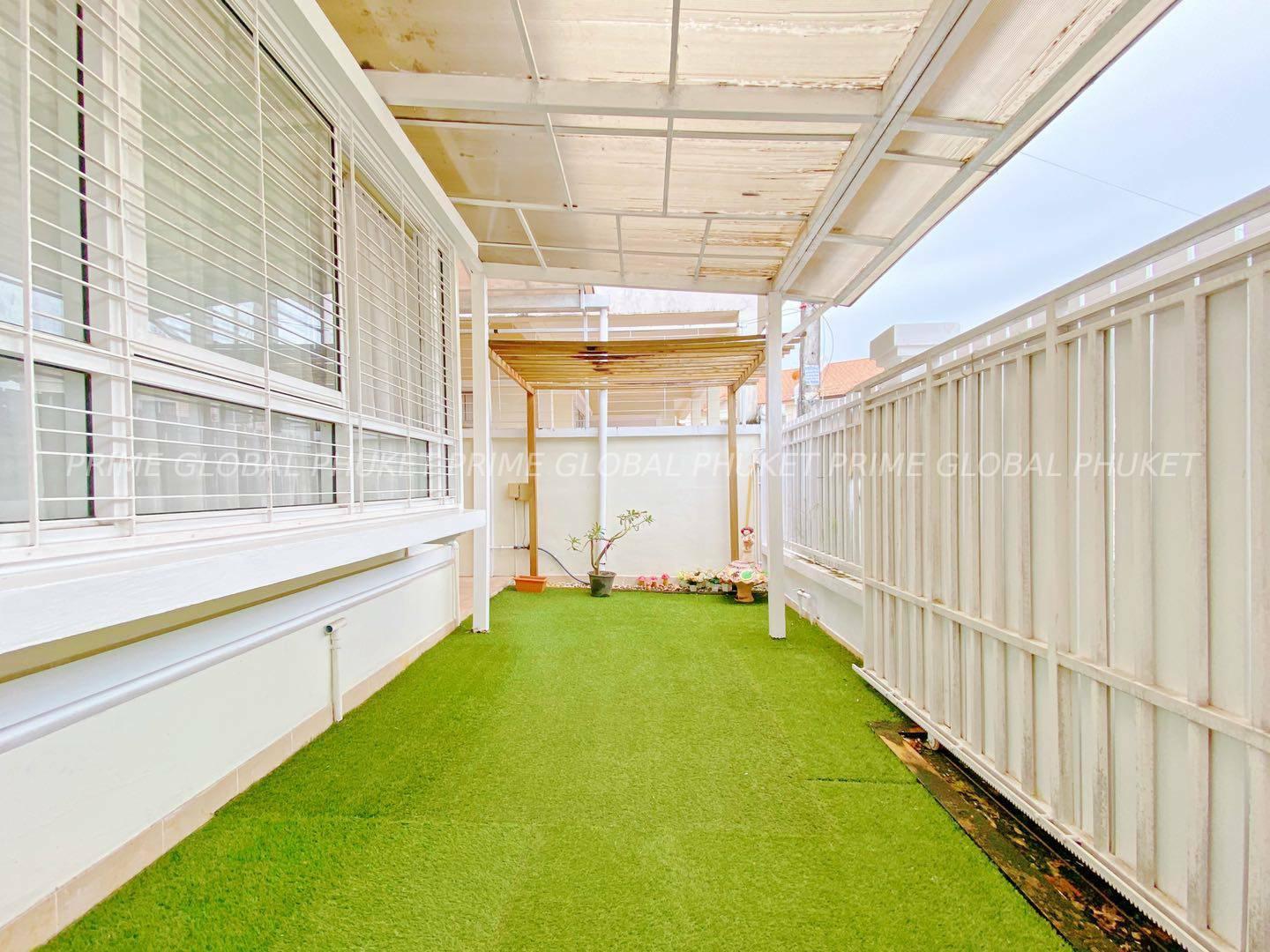 160 Sq.m Hotel for Sale in Naka
