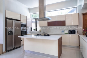 100 Sq.m Villa for Rent in Pasak