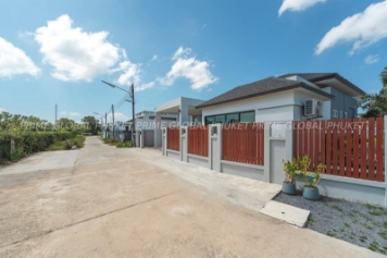 399 Sq.m Villa for Rent and Sale in Chengtalay