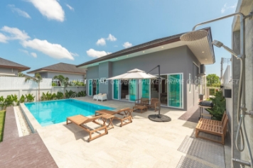 399 Sq.m Villa for Rent and Sale in Chengtalay