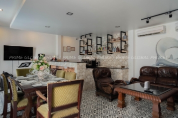 400 Sq.m Villa for Rent and Sale in Thalang