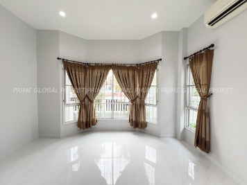 House for Sale in Paklok