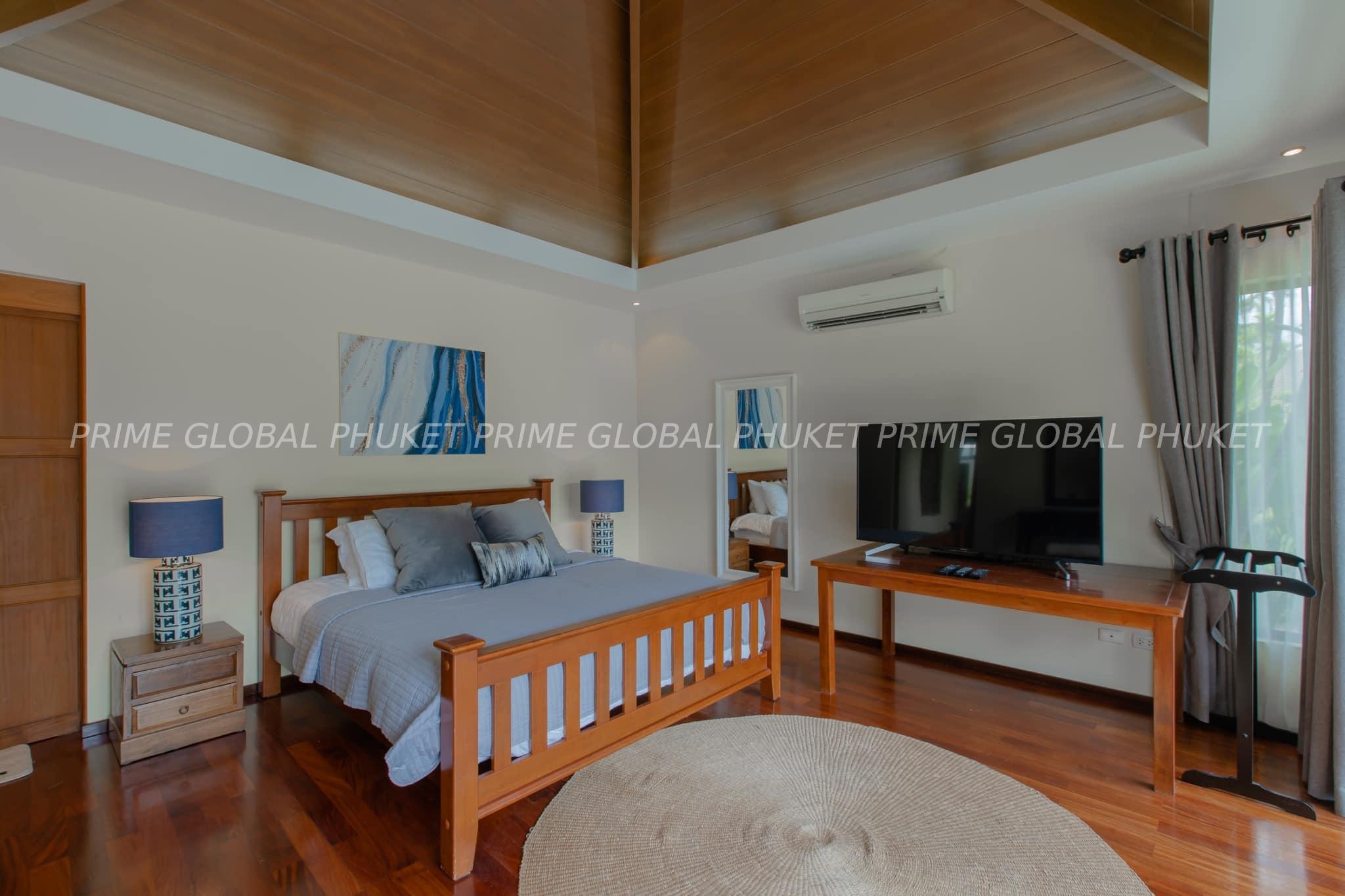 384 Sq.m House for Sale in Rawai