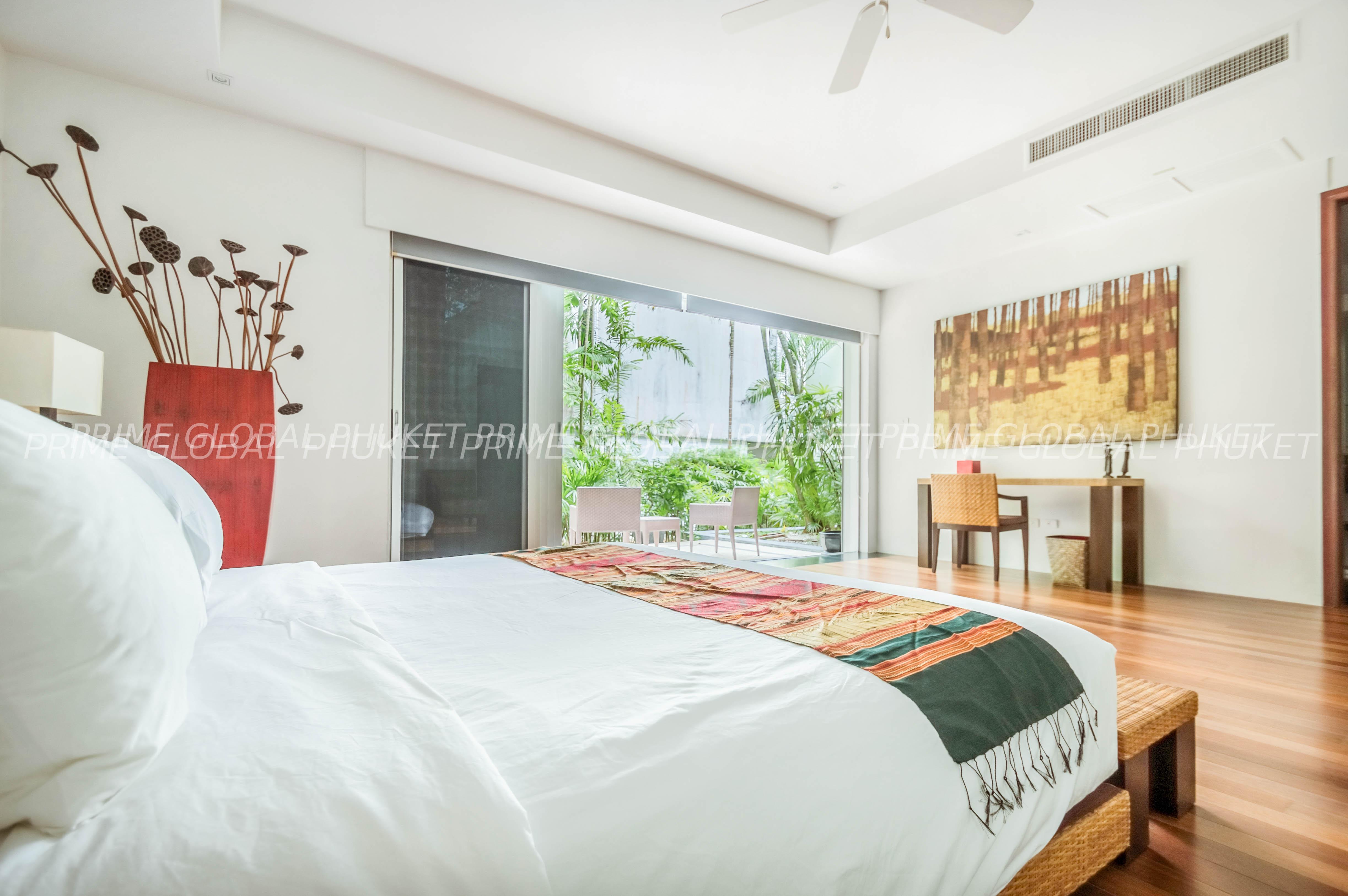800 Sq.m Villa for Sale in Layan