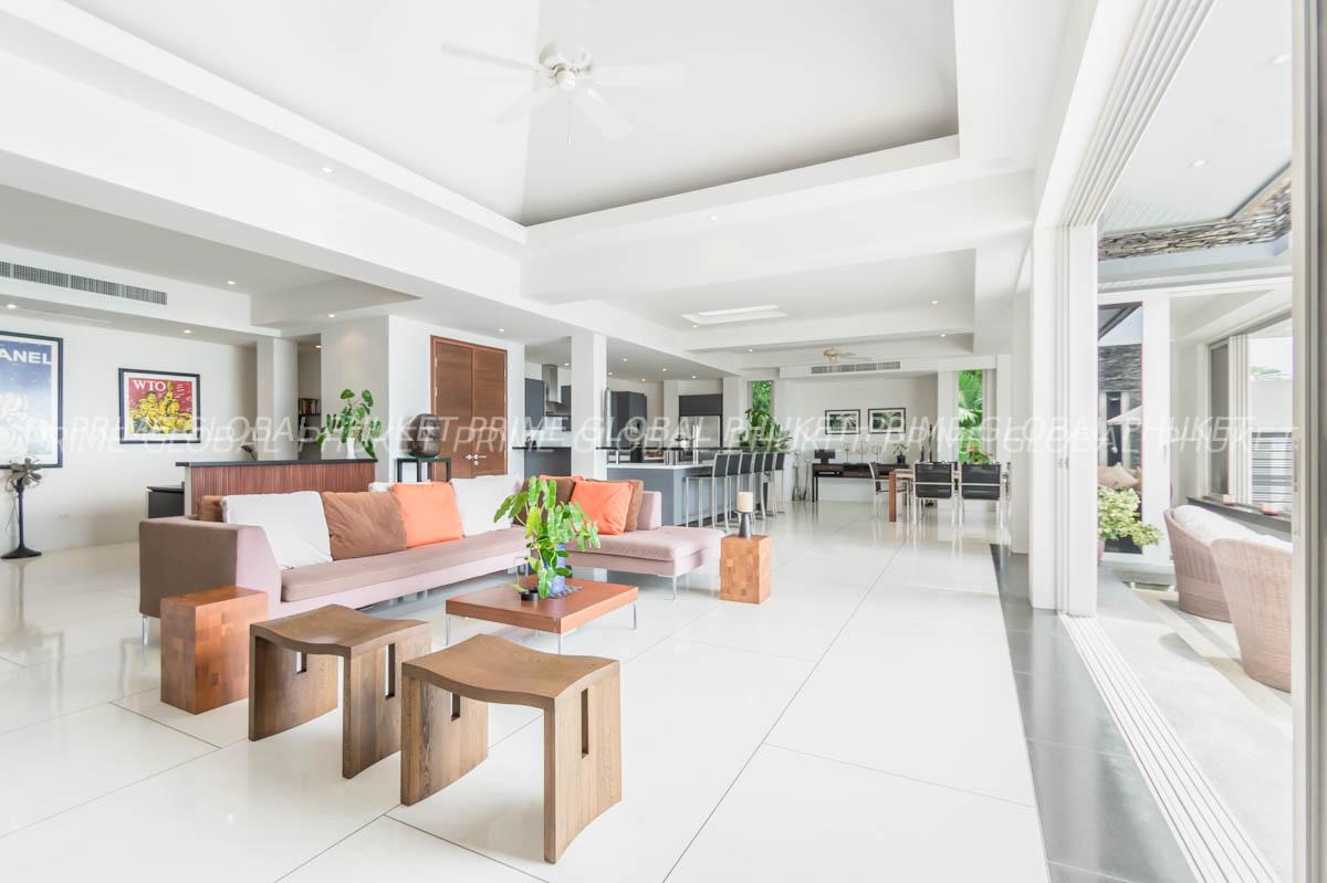 800 Sq.m Villa for Sale in Layan