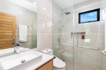450 Sq.m Villa for Rent in Layan
