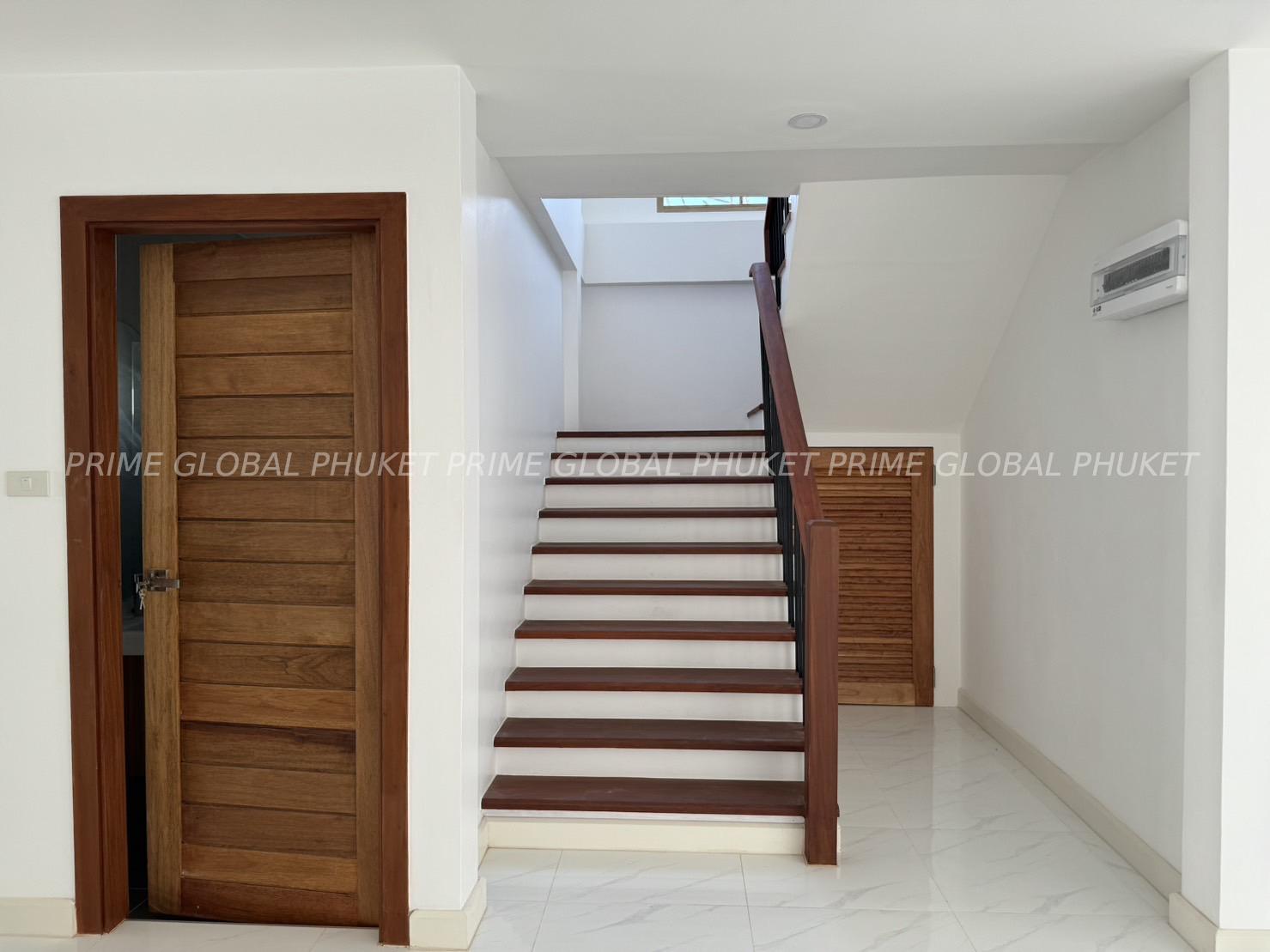 288 Sq.m House for Sale in Chalong