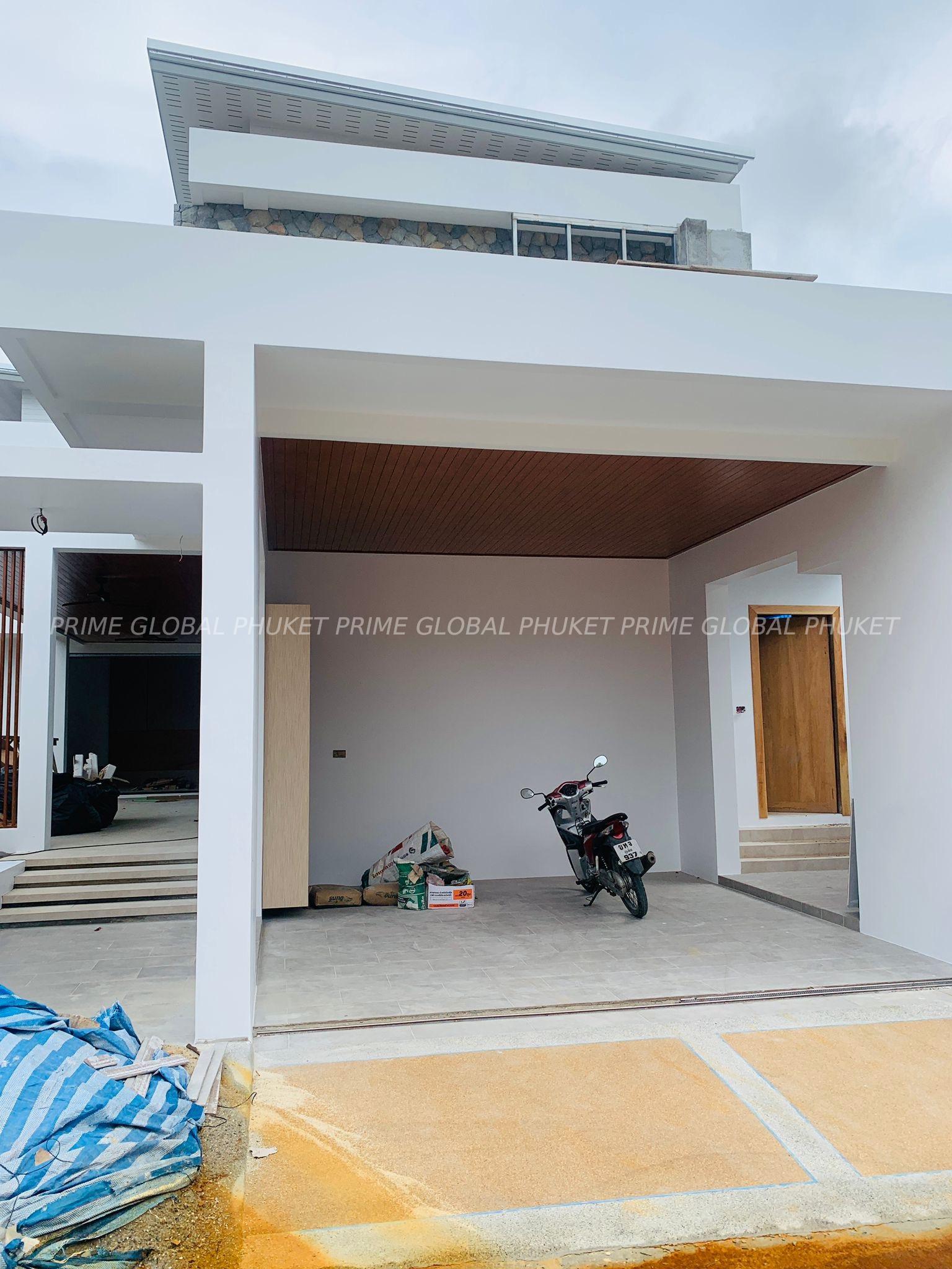 250.5 Sq.m House for Sale in Naiharn