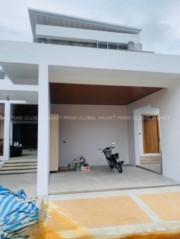 250.5 Sq.m House for Sale in Naiharn