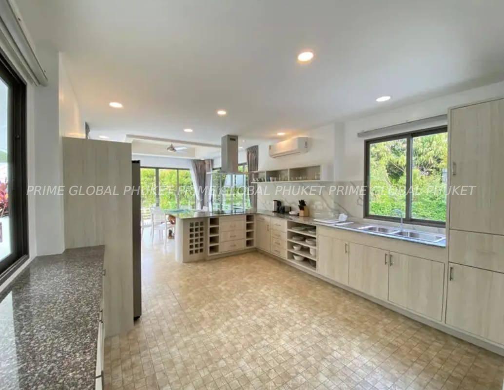Villa for Rent and Sale in Naithon