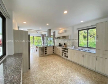 Villa for Rent and Sale in Naithon