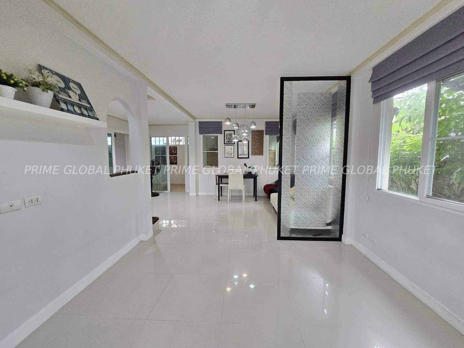 208 Sq.m House for Sale in Thalang