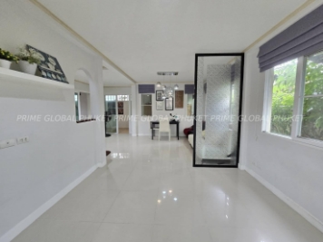 208 Sq.m House for Sale in Thalang