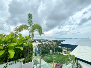 320 Sq.m Villa for Sale in Rawai