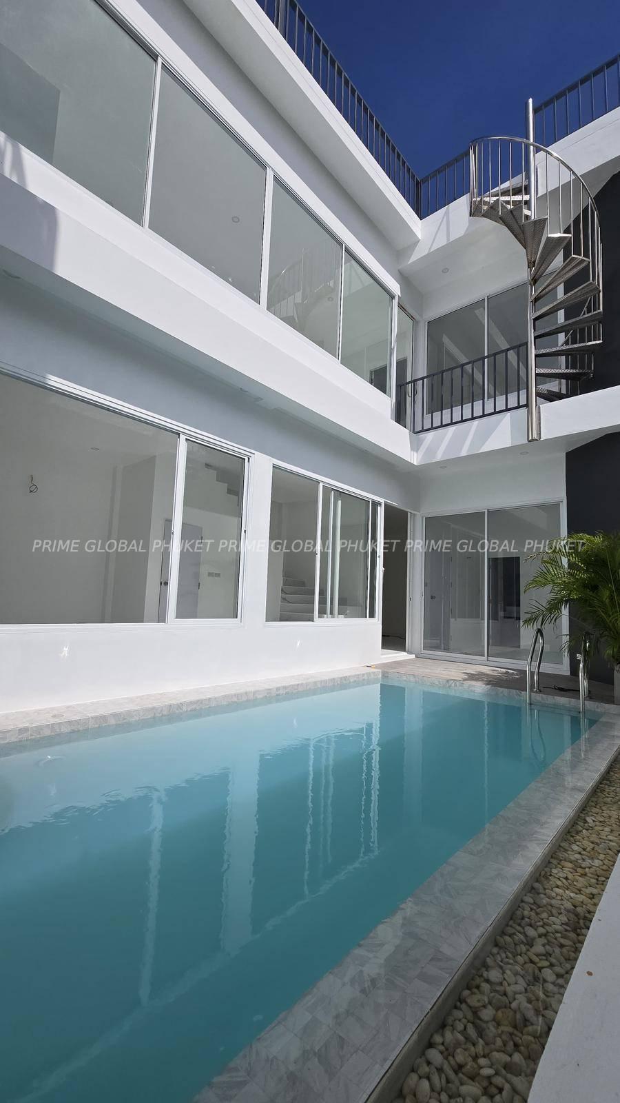 200 Sq.m Villa for Sale in Saiyuan