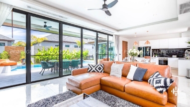 - Sq.m Villa for Rent and Sale in Bangtao