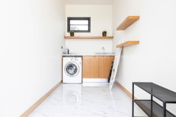 - Sq.m Villa for Rent and Sale in Bangtao