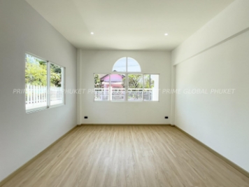 76.5  Sq.w House for Sale in Thalang 4.59 MB 