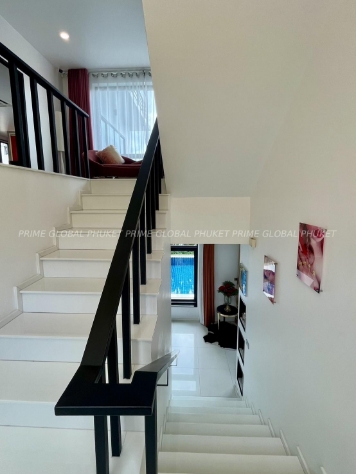 550 Sq.m Villa for Sale in Rawai