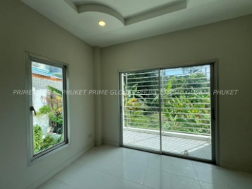 43.8 Sq.w House for Sale in Chalong