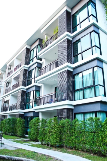 67.11 Sq.m Condominium for Sale in Rawai