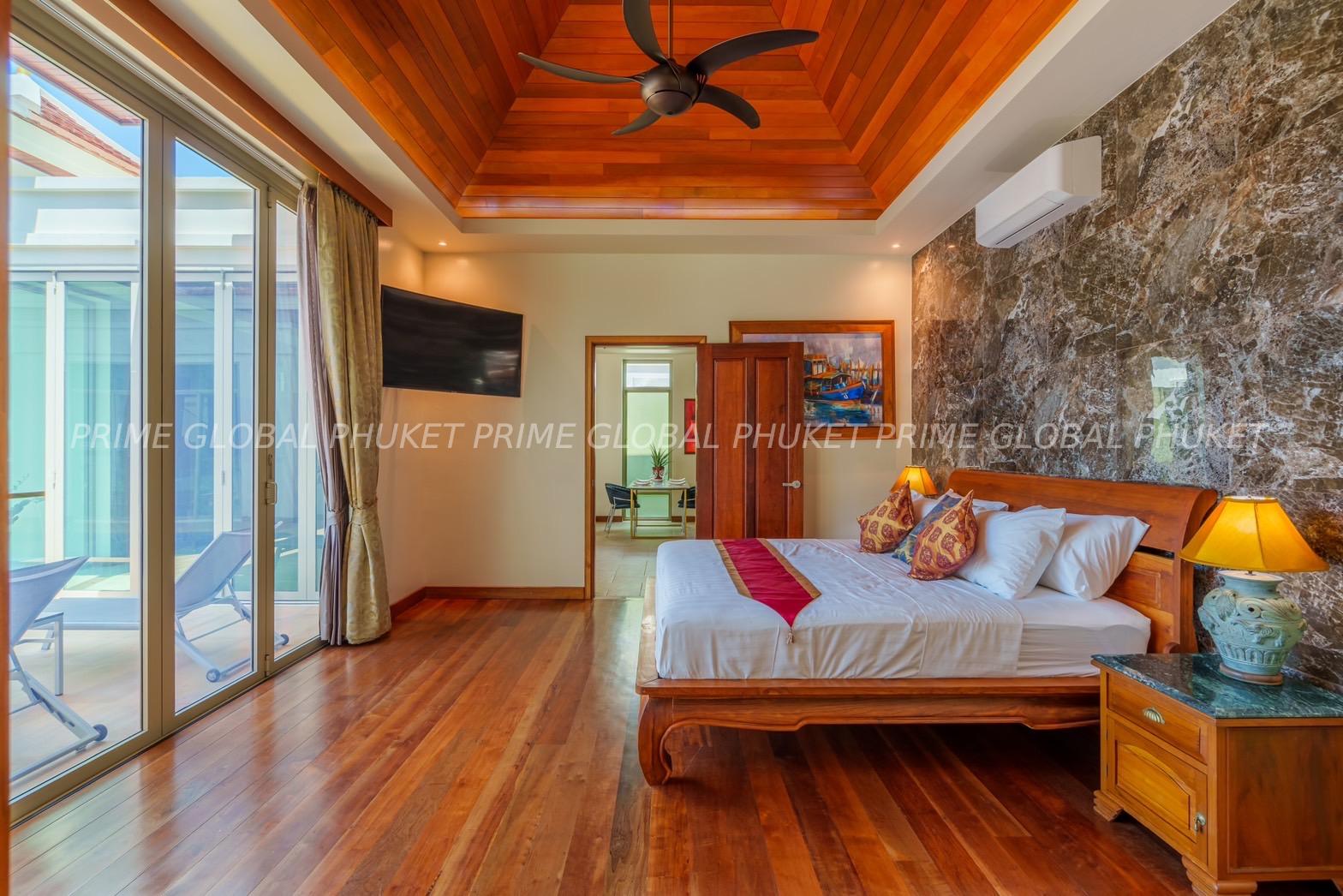 300 Sq.m Villa for Rent in Bangtao