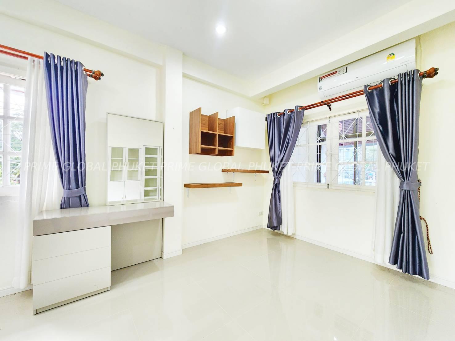 32 Sq.w House for Sale in Kathu