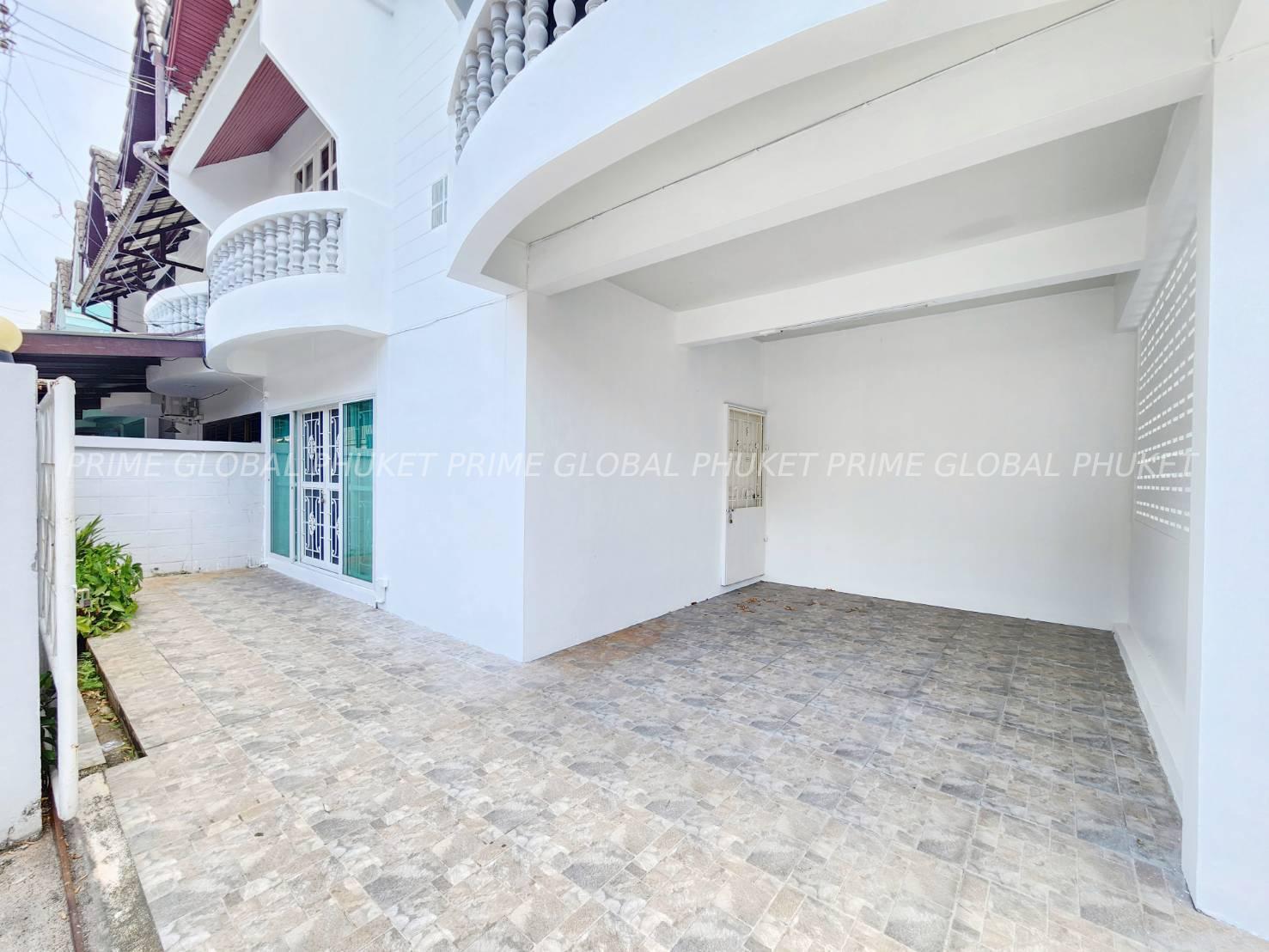 32 Sq.w House for Sale in Kathu