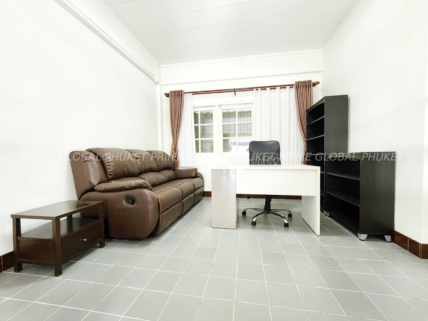32 Sq.w House for Sale in Kathu
