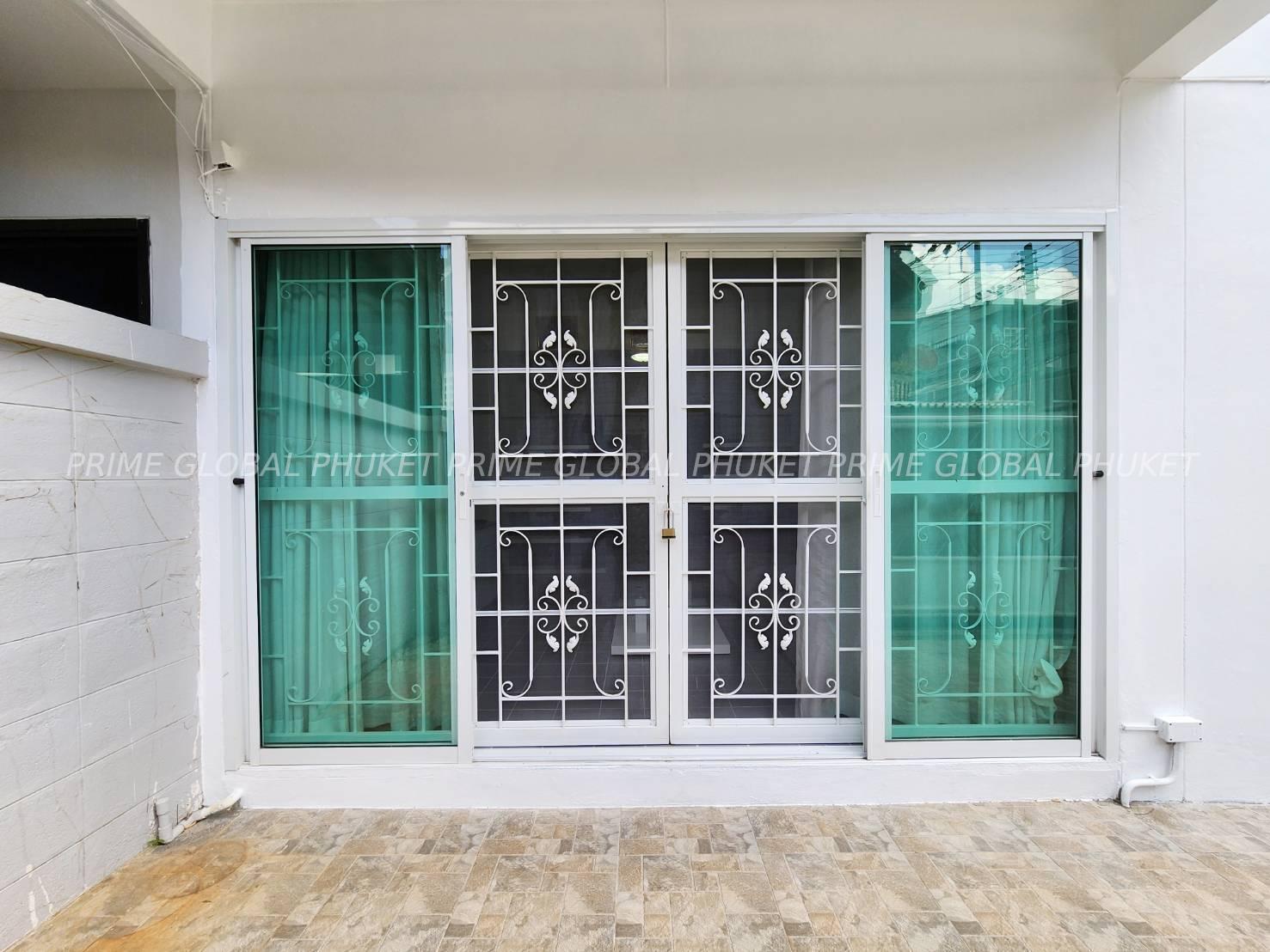 32 Sq.w House for Sale in Kathu