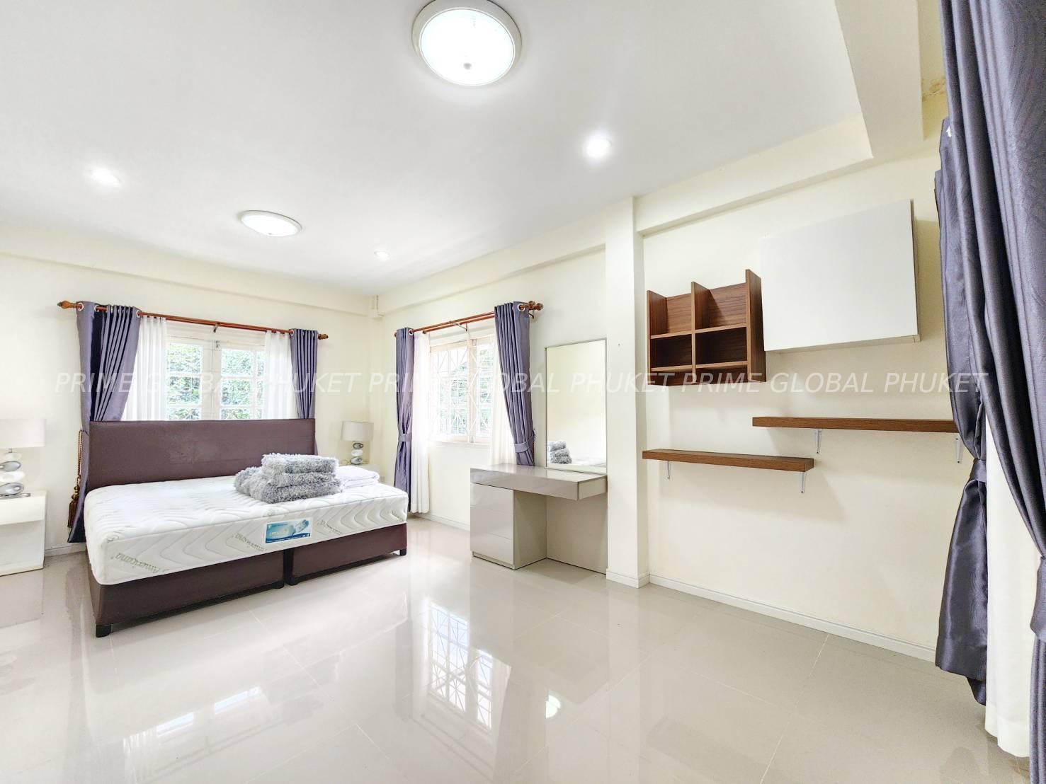 32 Sq.w House for Sale in Kathu