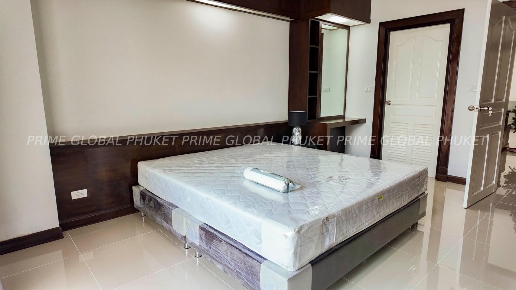 170 Sq.m Condominium for Rent in Phuket town